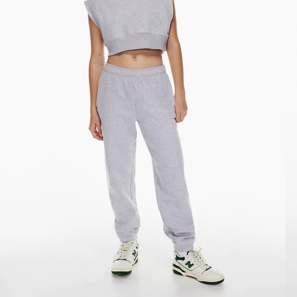 TNA Other - TNA extra AF boyfriend basic sweatpant